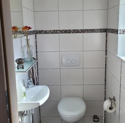 Schoene Maisonette Dueren Daire *